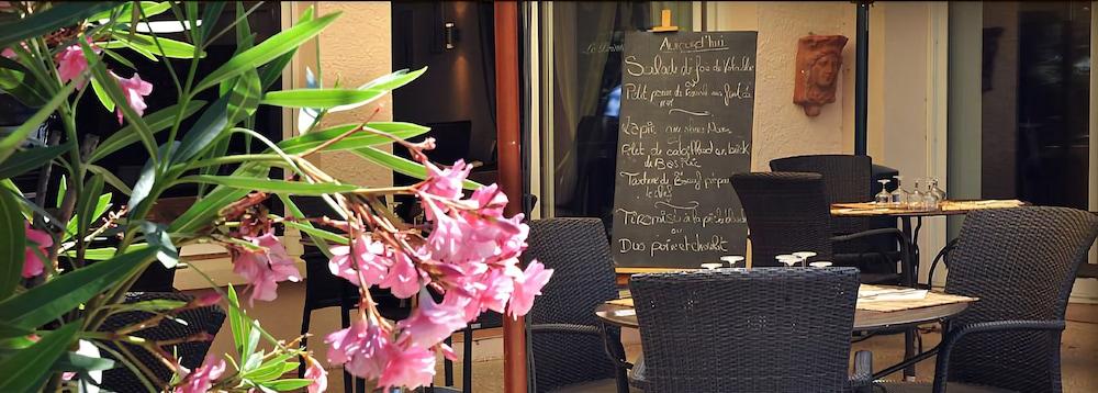Logis Le Printemps Hotel Restaurant - Montelimar Exterior photo