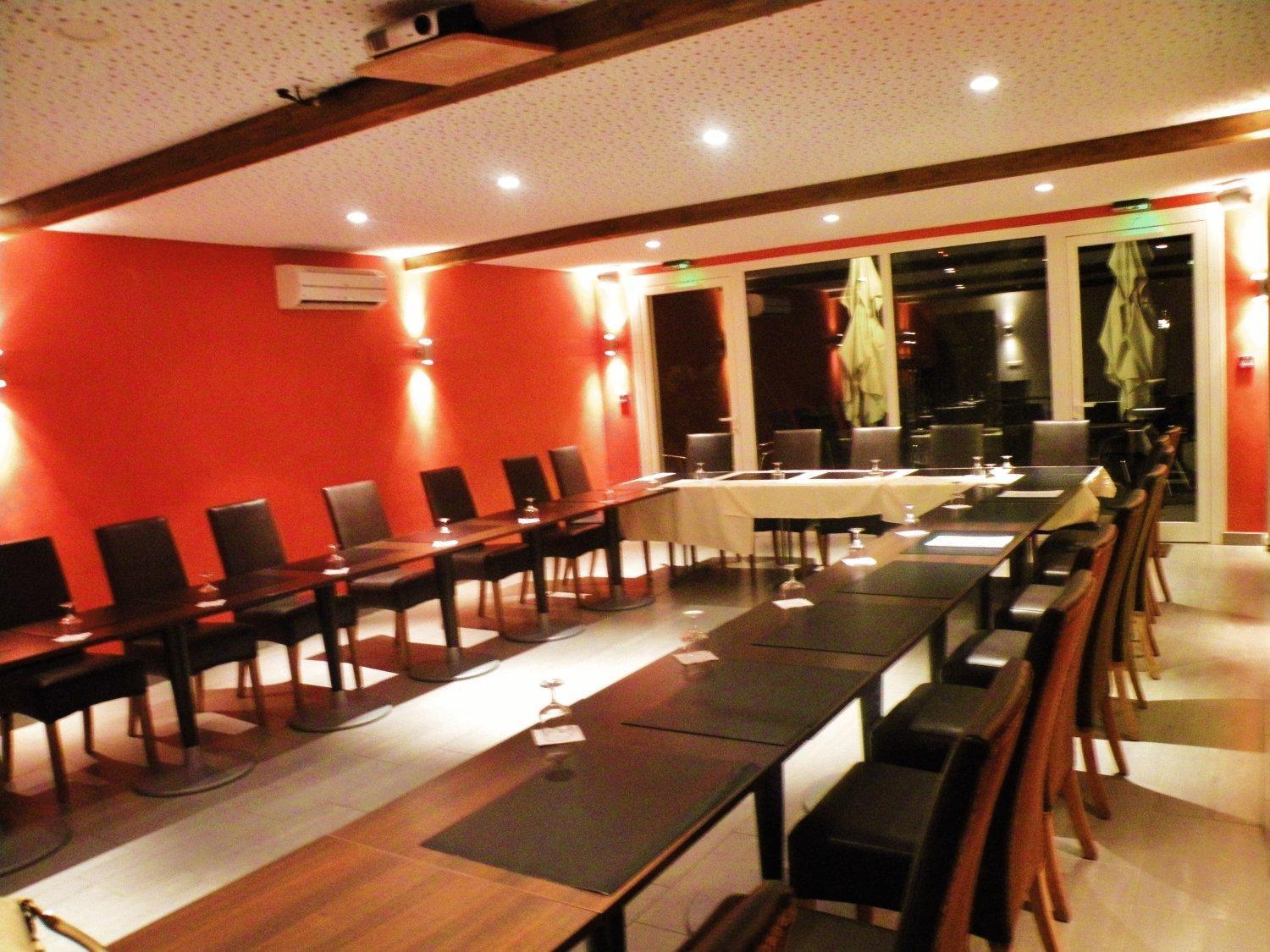 Logis Le Printemps Hotel Restaurant - Montelimar Exterior photo